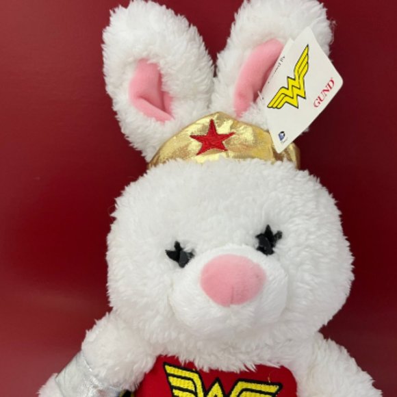 WONDER WOMAN GUND PLUSH SUPER SOFT BEAR STUFFIE ANYA - APPROX 16" TALL WITH TAGS - Picture 2 of 8